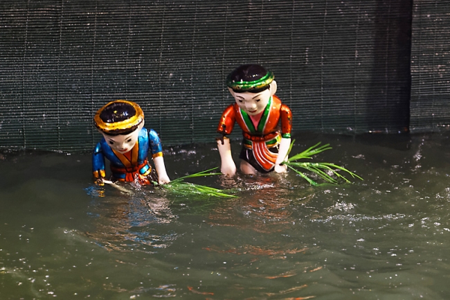 Hanoï-Thang Long water puppet show-010